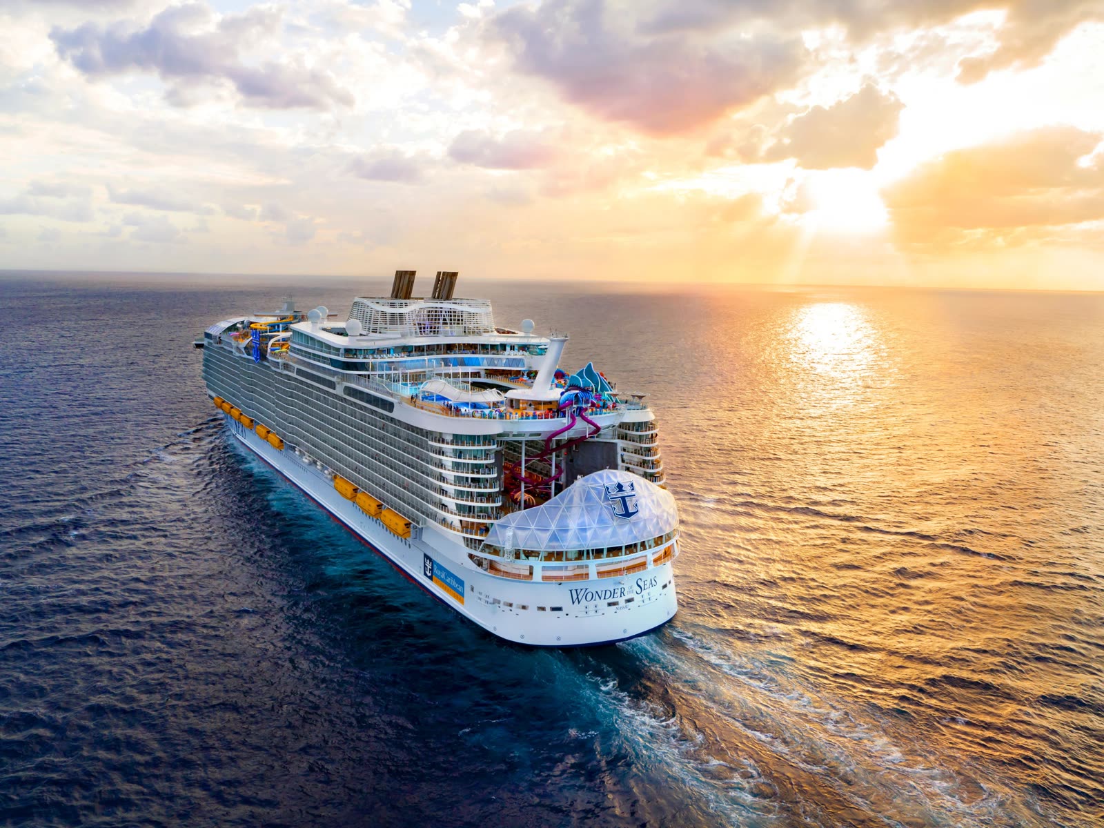 Royal Caribbean Wonder of the Seas at sea